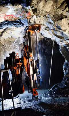 長(zhǎng)沙DL4采礦臺(tái)車 自動(dòng)接桿 礦山機(jī)械